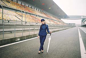 �l����,�X�����̂�